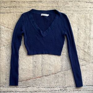 Anna Quan Cropped Navy Blue Ribbed V-Neck Sweater